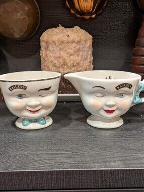 1996 Baileys Irish Cream Limited Edition Wink Face Sugar Bowl & Creamer Set